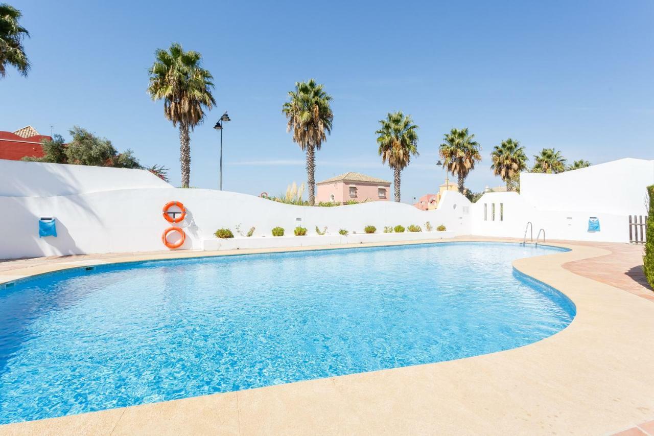 Bonito Apartamento En Campo De Golf Con Piscina Sanlúcar de Barrameda Kültér fotó